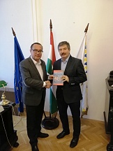 Baranov Dmitrij, Debreceni orosz Főkonzul és Pajna Zoltán, a Hajdú-Bihar Megyei közgyűlés elnöke találkozója